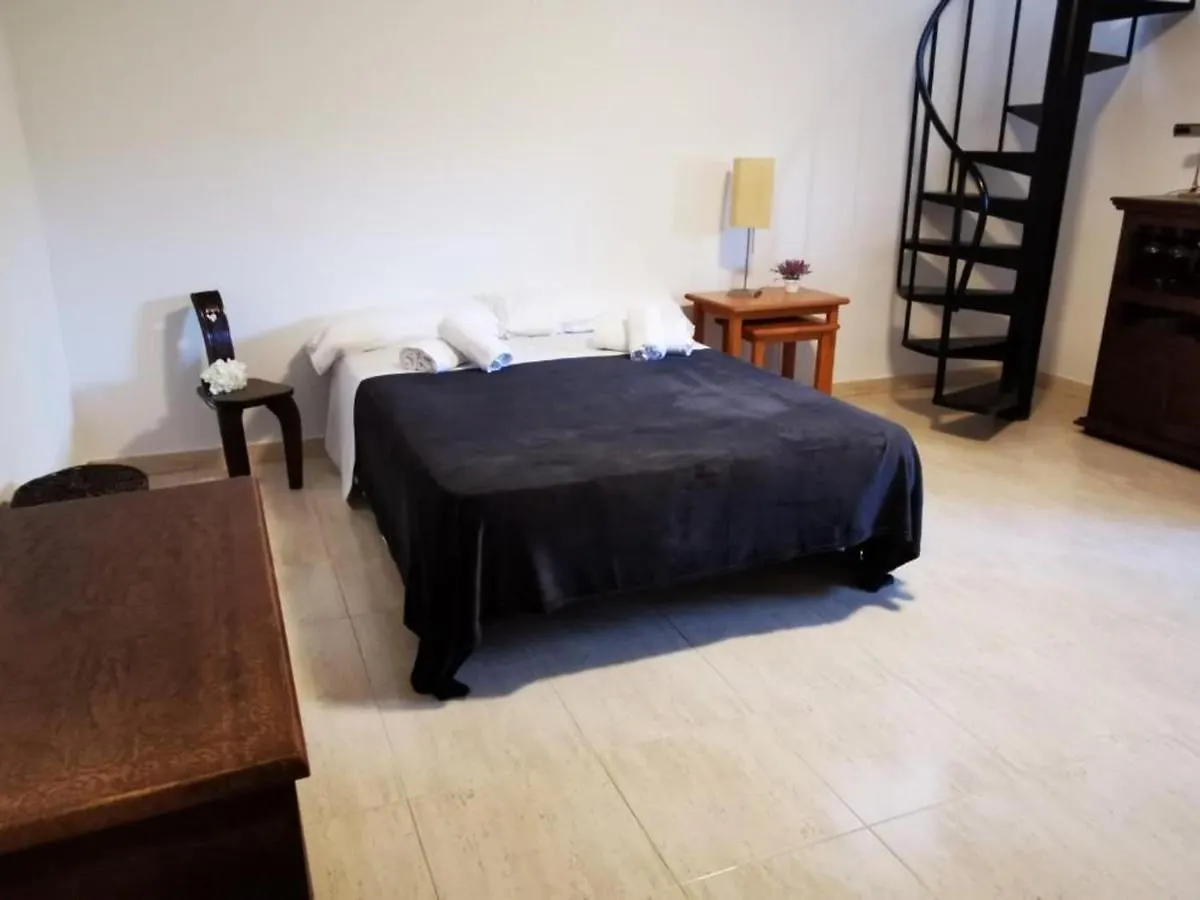Holiday home Villas Cosette Villa Martina Con Piscina - Es-209-4 Caldes de Malavella